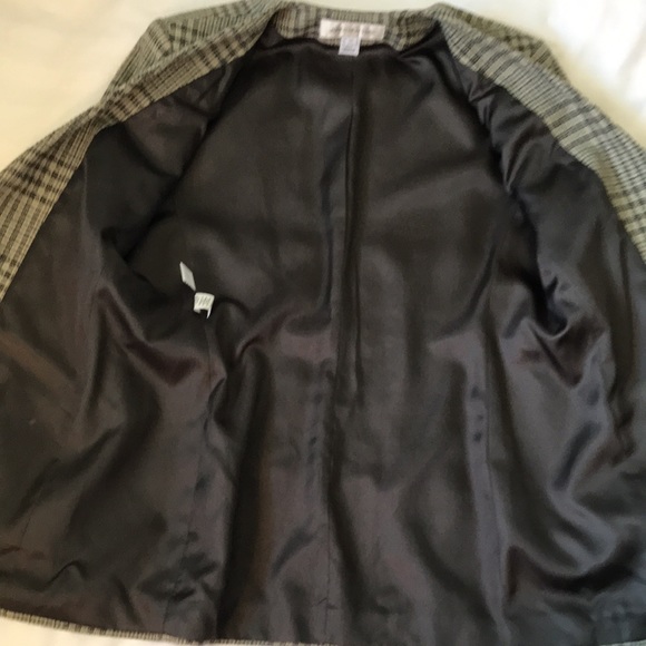 COPY - Vintage JNY sage/black/grey worsted wool collarless jacket straight skir… - Picture 7 of 11